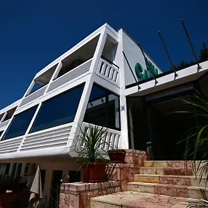 Cariatis Hotel