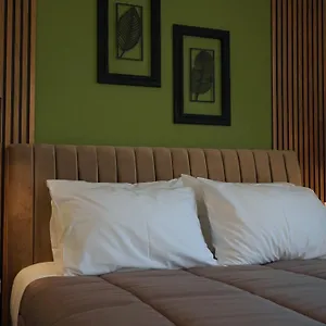 homesweethome.hotels-of-thessaloniki.com/